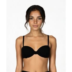 NWT Coobie 36 A Bra..  Padded Underwire, removable straps.